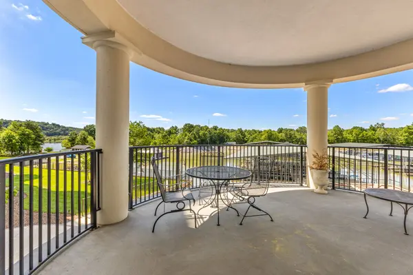 400 Warioto Way #208, Ashland City, TN 37015