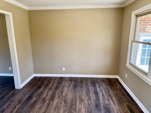406 Foxboro Ln, Tullahoma, TN 37388
