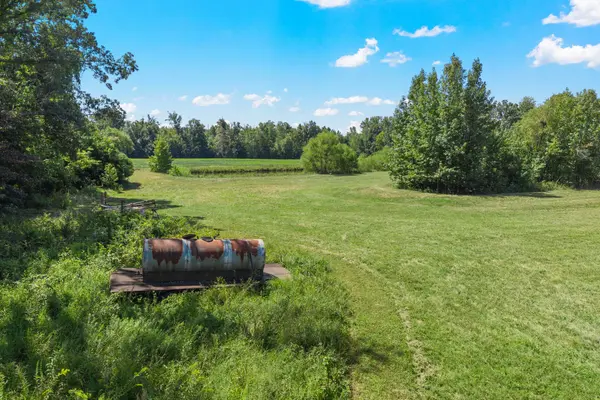 8127 Pleasant Hill Rd, Cross Plains, TN 37049