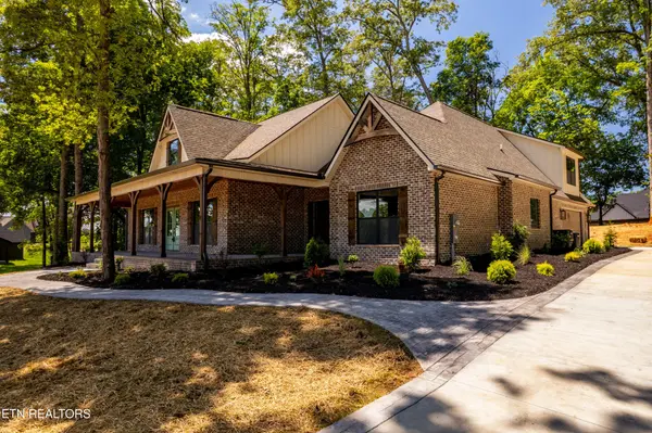 5816 Caswell Drive, Greenback, TN 37742
