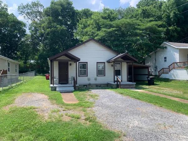 814 Gracey Ave, Clarksville, TN 37040