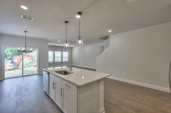 430 Long Dr, Smyrna, TN 37167