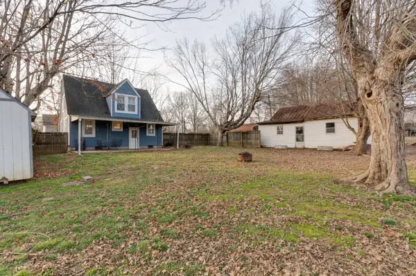 327 Portland Blvd, Portland, TN 37148
