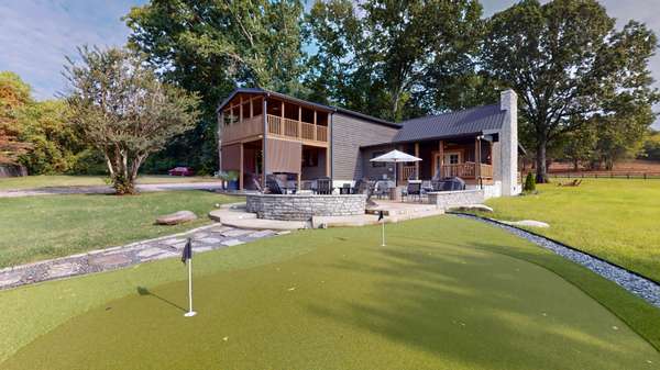 2739 Thompson Station Rd #E, Thompsons Station, TN 37179