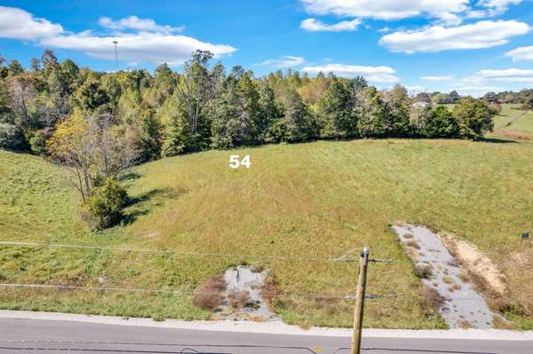 2636 Whispering Oaks Ln, Cookeville, TN 38501