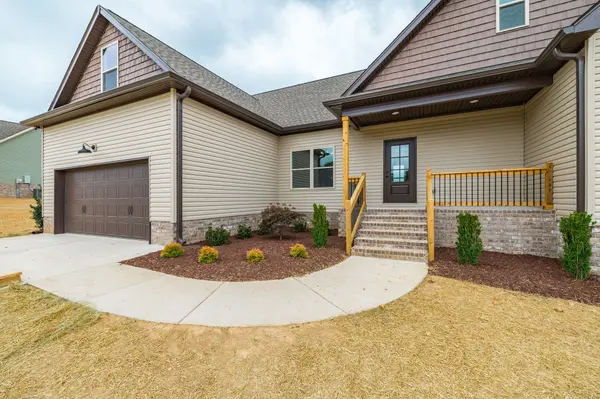 1200 Vickie Ln, Portland, TN 37148