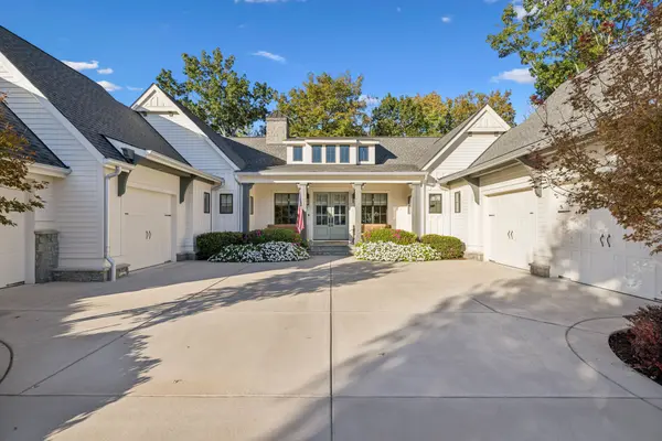 8463 Heirloom Blvd, College Grove, TN 37046