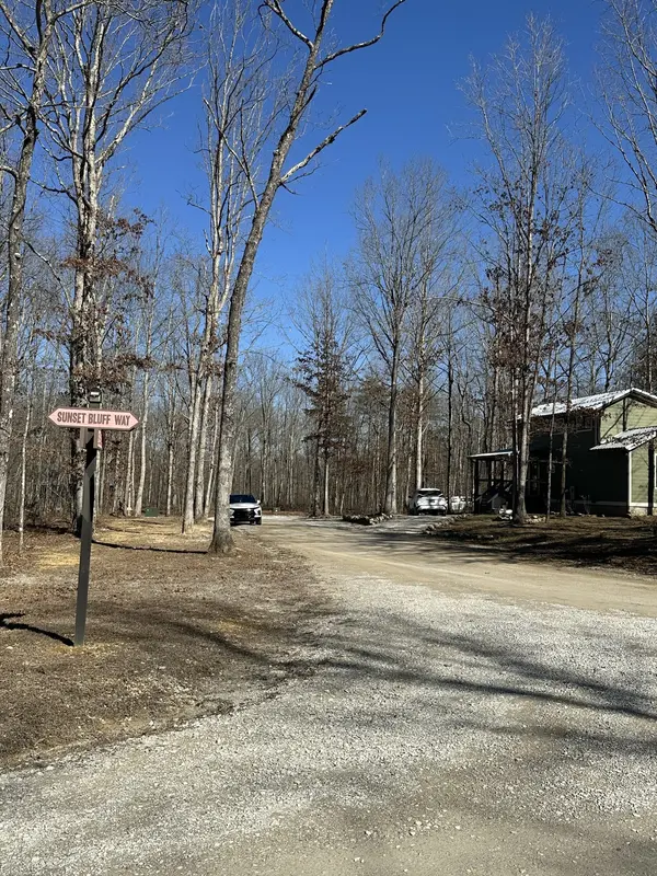 222 Sunset Bluff Way, Monteagle, TN 37356