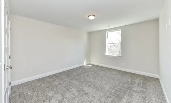 101 Annleeken Dr, Smyrna, TN 37167