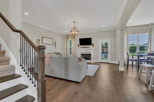7121 Springwater St, Smyrna, TN 37167