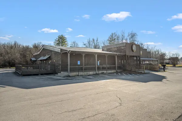 413 Wilson Ave, Tullahoma, TN 37388