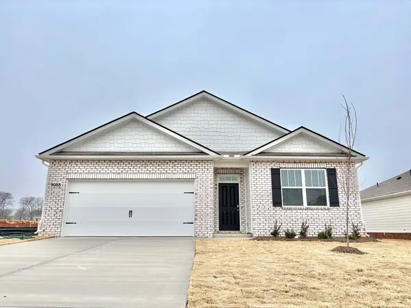 9088 Bluestem Circle, Bowling Green, KY 42104