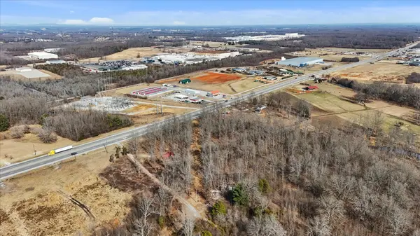 8557 Manchester Hwy, Morrison, TN 37357