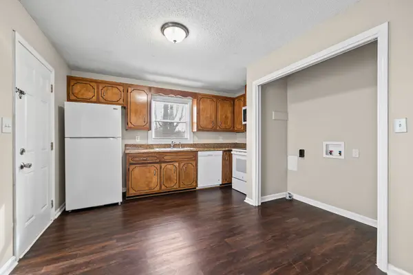135 E St, Clarksville, TN 37042