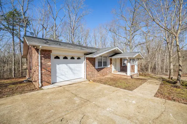705 HURRICANE HILL DR, Waynesboro, TN 38485