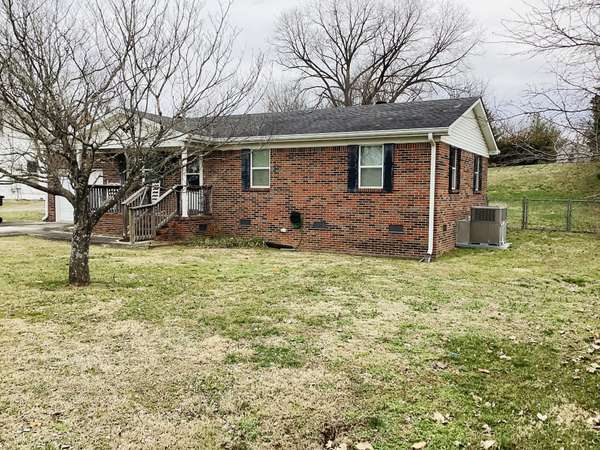 634 N Spring St, Mcminnville, TN 37110