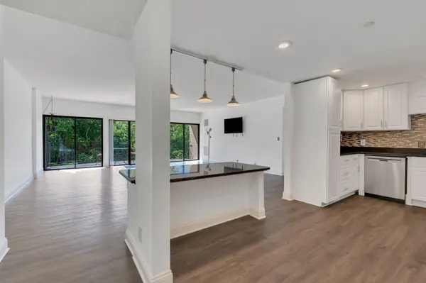 6666 Brookmont Terrace #307, Nashville, TN 37205