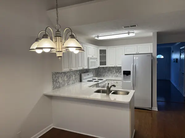 3001 Hamilton Church Rd #208, Antioch, TN 37013