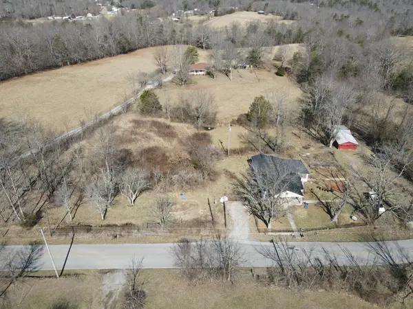 397 I B Maynard St, Spencer, TN 38585
