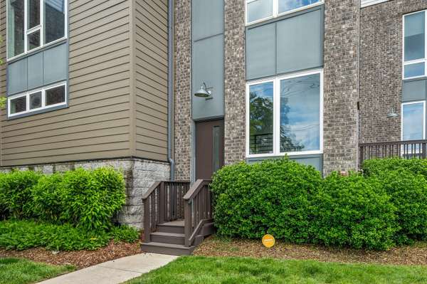2709 Biloxi Ave, Nashville, TN 37204
