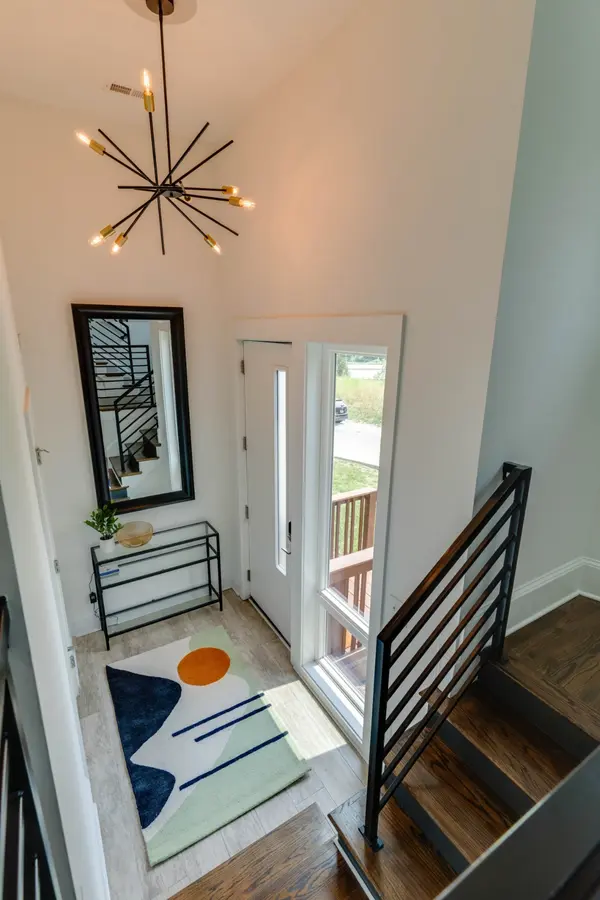 2707 Biloxi Ave, Nashville, TN 37204