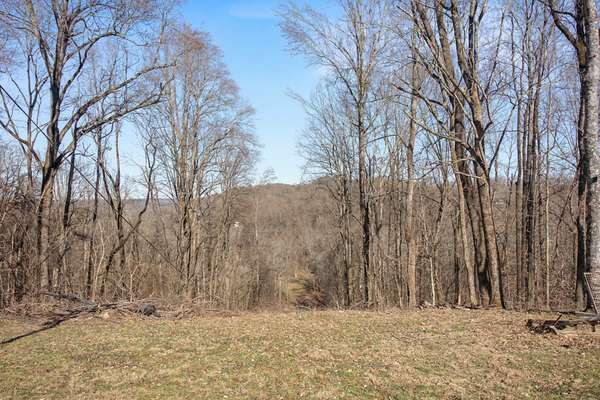 5076 Southpoint Ridge Road, Hampshire, TN 38461