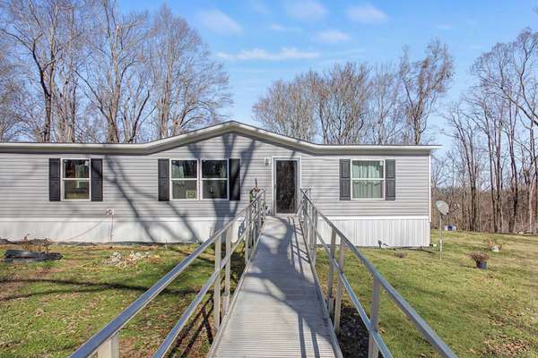5076 Southpoint Ridge Road, Hampshire, TN 38461