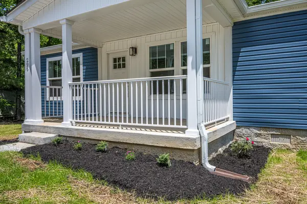 296 E Little Richland Rd, Waverly, TN 37185