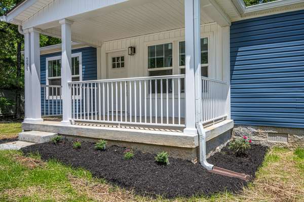 296 E Little Richland Rd, Waverly, TN 37185