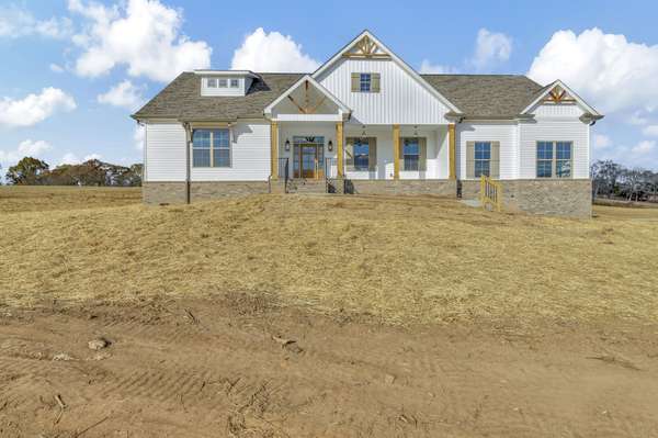 1 Hunter Bills Rd, Lewisburg, TN 37091