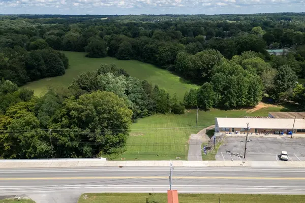 3336 31W Highway, White House, TN 37188