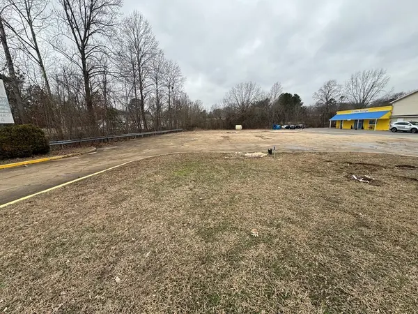 103 HWY 641 N #N, Camden, TN 38320