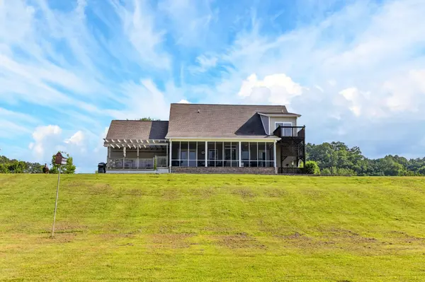 759 Pinhook Road, Calhoun, TN 37309