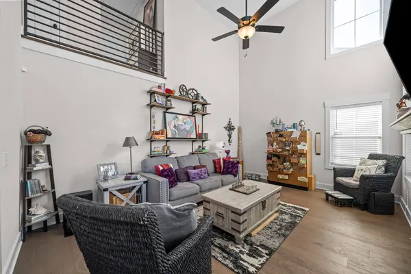 1525 Collins View Way, Clarksville, TN 37043