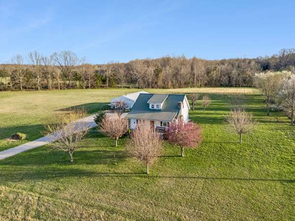 8435 Taliaferro Rd, Eagleville, TN 37060