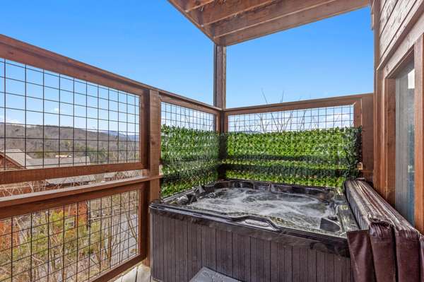4608 Dreamland Way, Sevierville, TN 37876