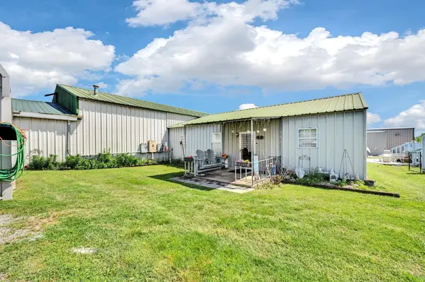51 N Vanntown School Rd, Flintville, TN 37335
