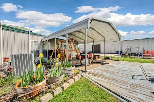 51 N Vanntown School Rd, Flintville, TN 37335