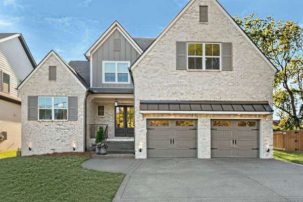 216 Disspayne Dr, Nashville, TN 37214