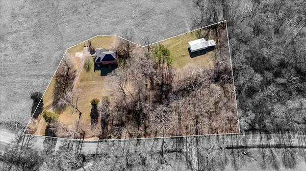 3115 Waynesboro Hwy, Lawrenceburg, TN 38464