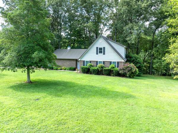 270 Wood Bluff Rd, Winchester, TN 37398