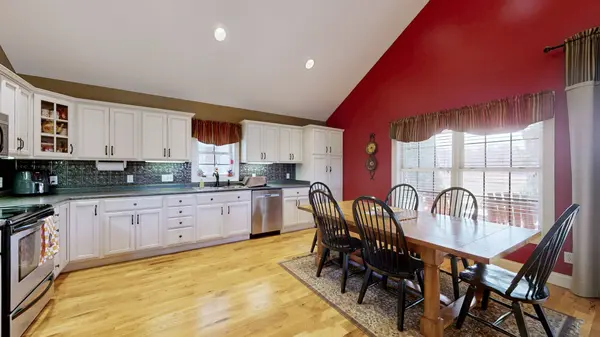955 Martin Mill Rd, Puryear, TN 38251