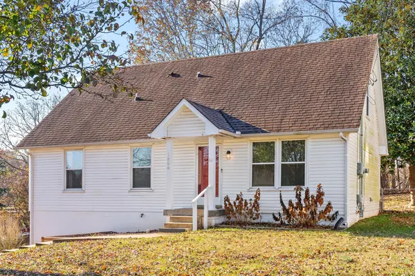 1804 Palamino Dr, Clarksville, TN 37042