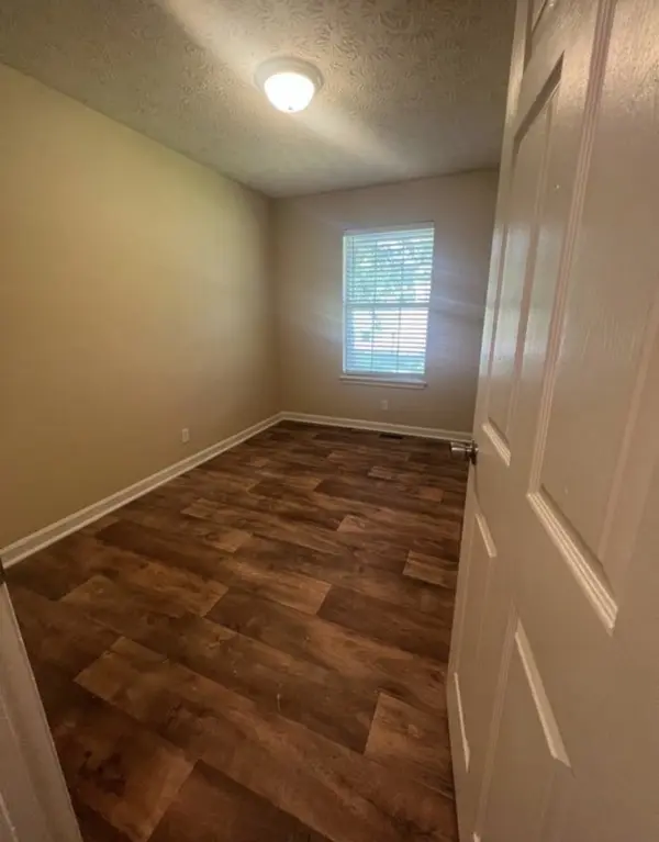 654 Artic Ave, Oak Grove, KY 42262