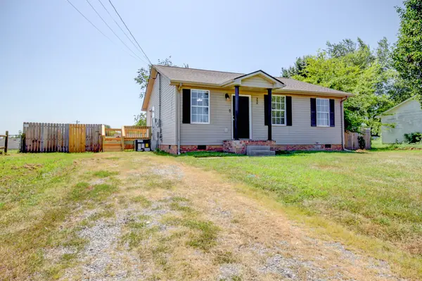 928 Van Buren Ave, Oak Grove, KY 42262