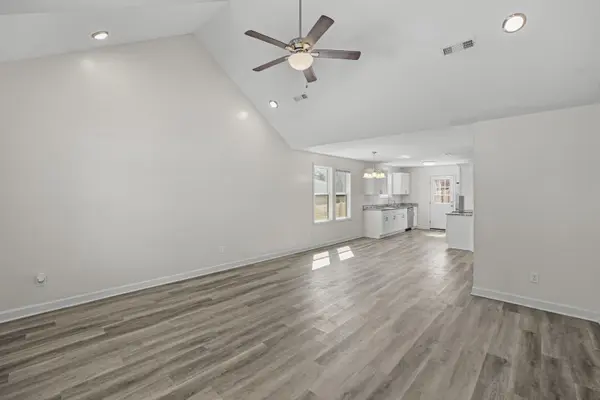 294 Morton Ave, Gallatin, TN 37066
