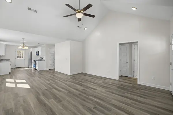 294 Morton Ave, Gallatin, TN 37066