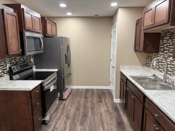 740 Kings Ln, Tullahoma, TN 37388