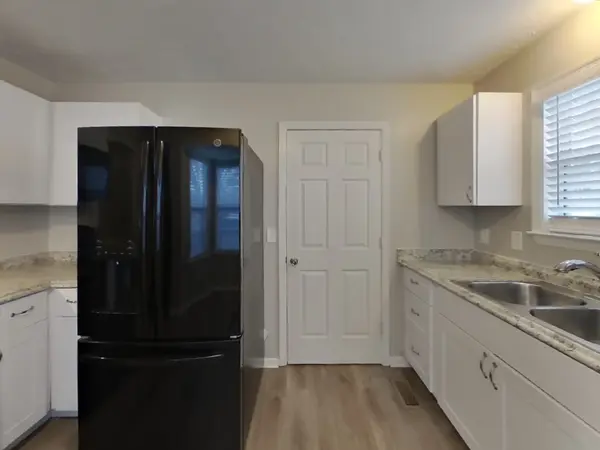 102 Natchez Ct #S, La Vergne, TN 37086
