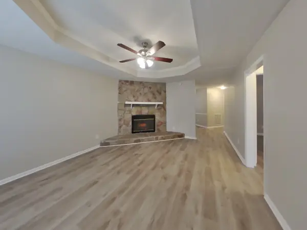 102 Natchez Ct #S, La Vergne, TN 37086